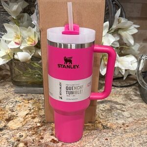 BRAND New Stanley Vibrant Pink Quencher Tumbler